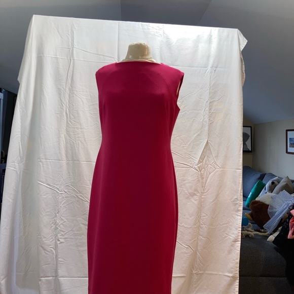 LAST CHANCE - Katherine Kelly Stunning Classic Pink Sheath - Picture 7 of 8